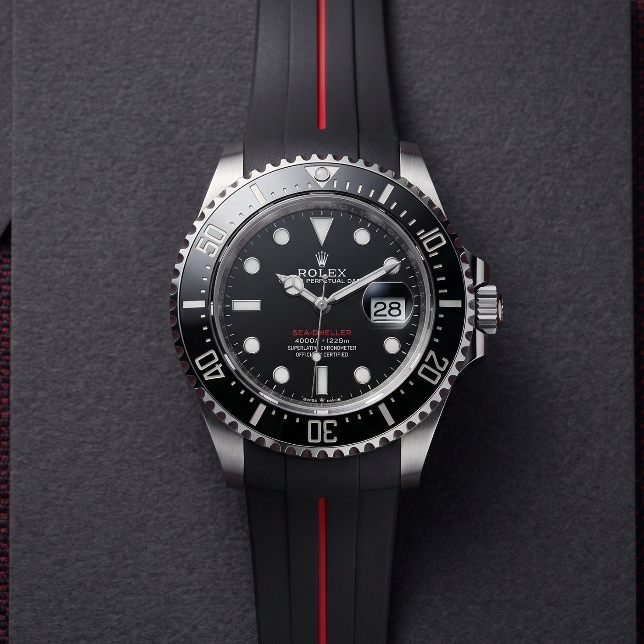 Kautschukarmband für Rolex Sea-Dweller – Schwarz/Rot Linie | LuxLine®