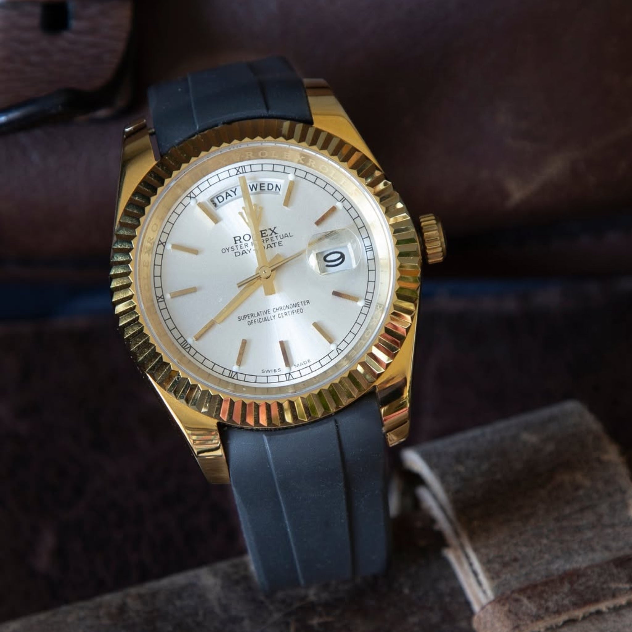 Faltschliesse Kautschukarmband für Rolex Day - Date 40mm – Dunkel Blau - Helvetus DE