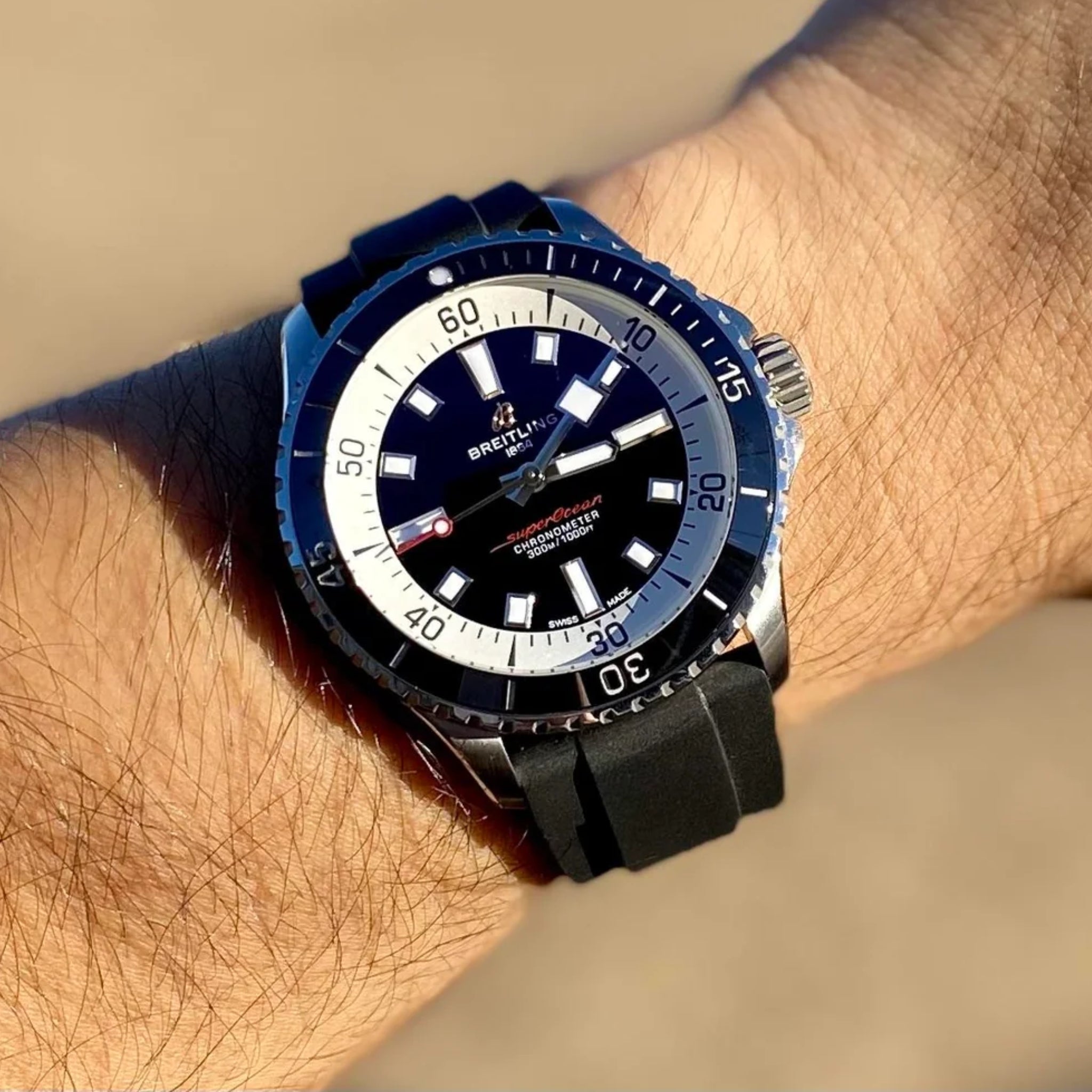 Kautschukarmband – Für alle Breitling Superocean Modelle – Schwarz - Helvetus DE