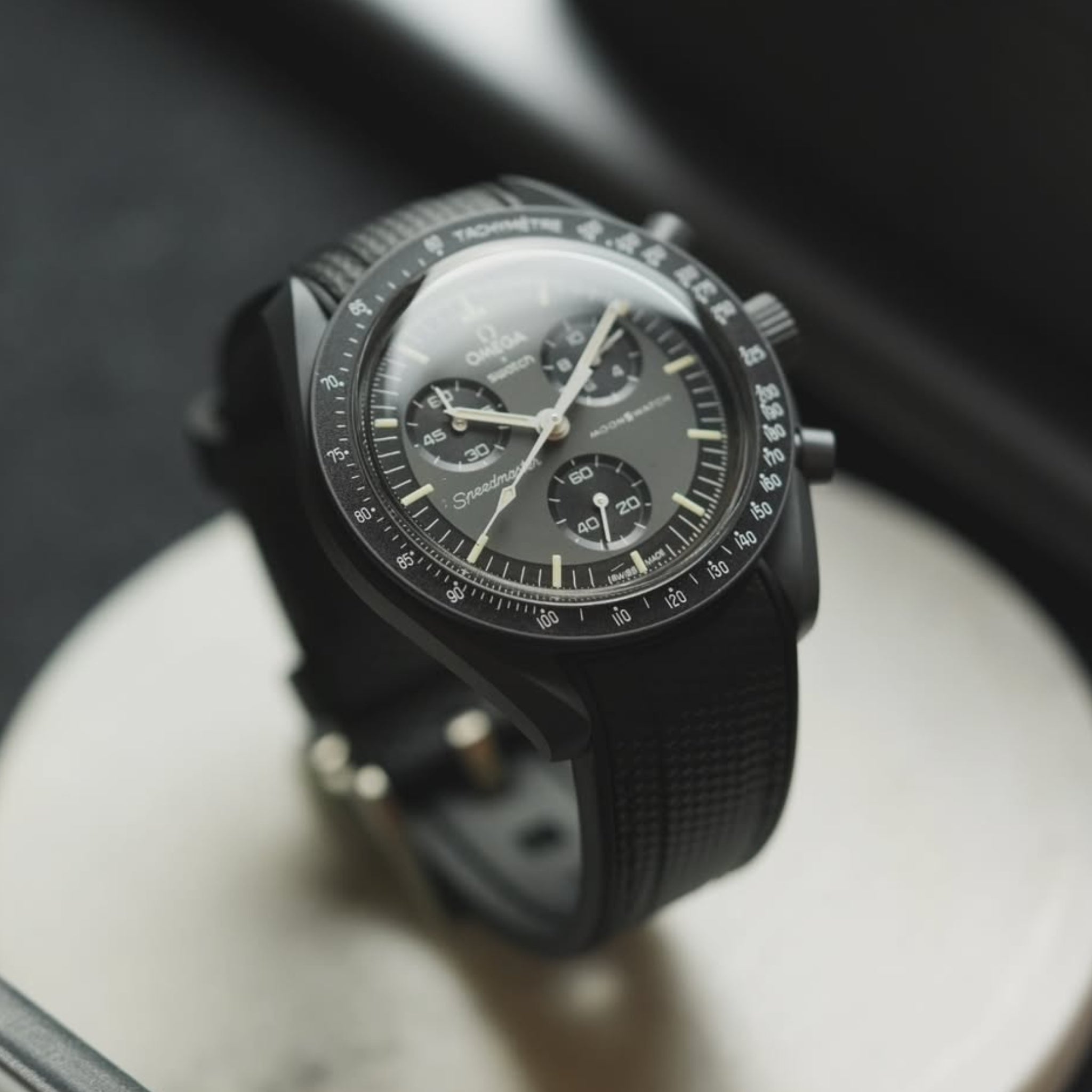 Kautschukarmband – Für Mission to Mercury | Omega X Swatch | MoonSwatch – Schwarz mit Schwarzer Linie - Helvetus DE
