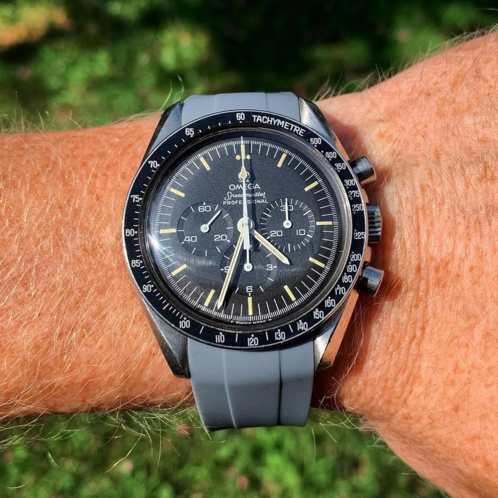 Kautschukarmband – Für Omega Speedmaster – Grau - Helvetus DE